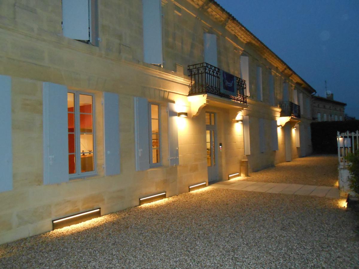 Logis- Hotel Spa Restaurant L'Epicurial Saint-Pey-de-Castets Exterior photo
