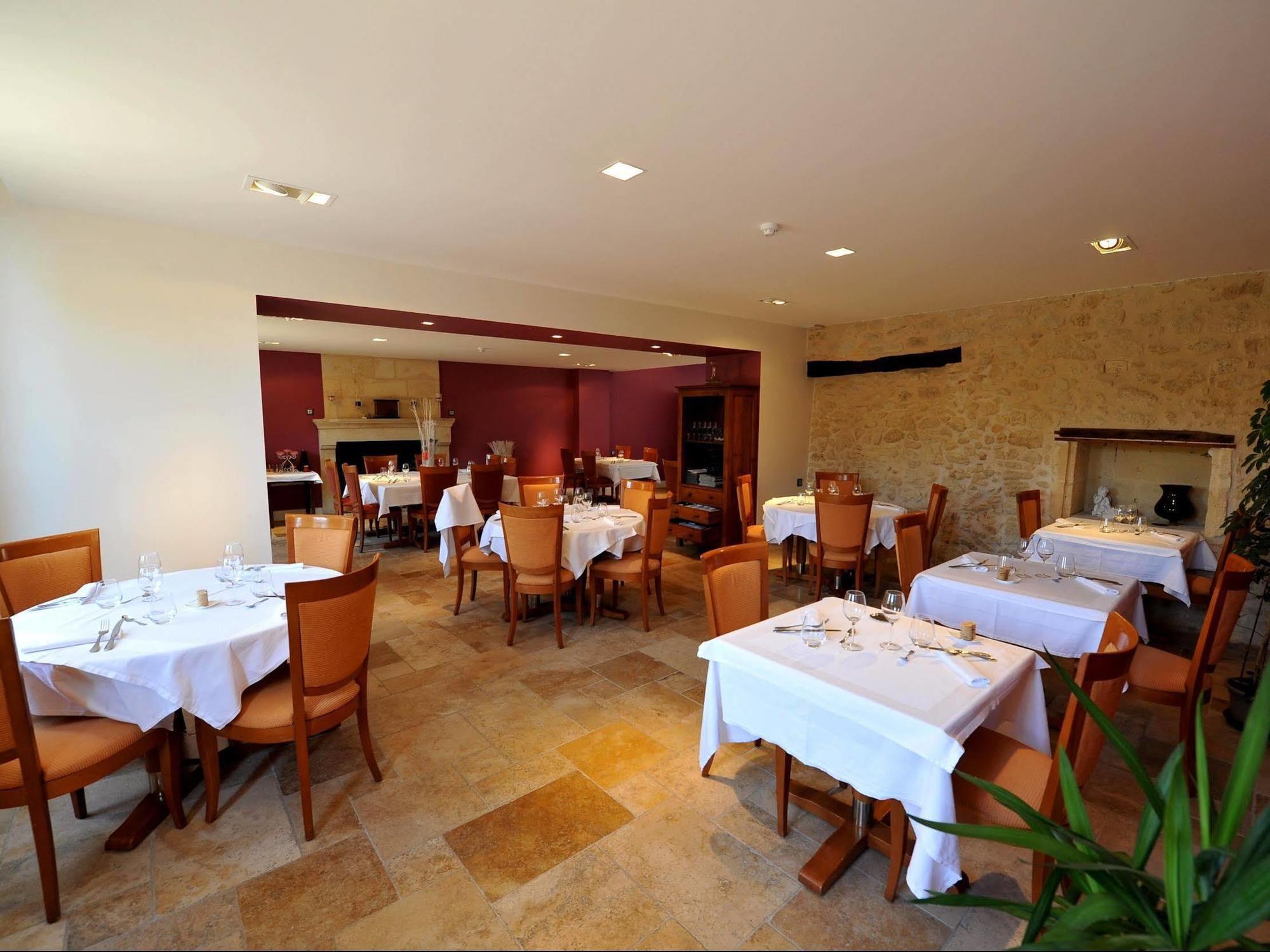 Logis- Hotel Spa Restaurant L'Epicurial Saint-Pey-de-Castets Exterior photo